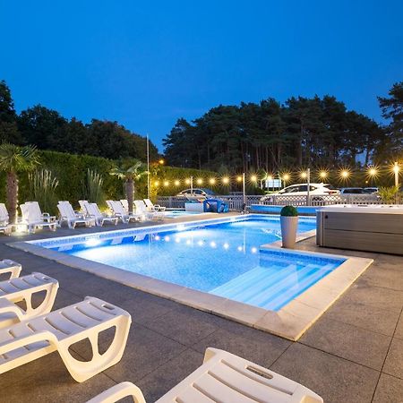 Ambre Mare - Wypoczynek Pod Palmami Bed & Breakfast Pobierowo Ngoại thất bức ảnh