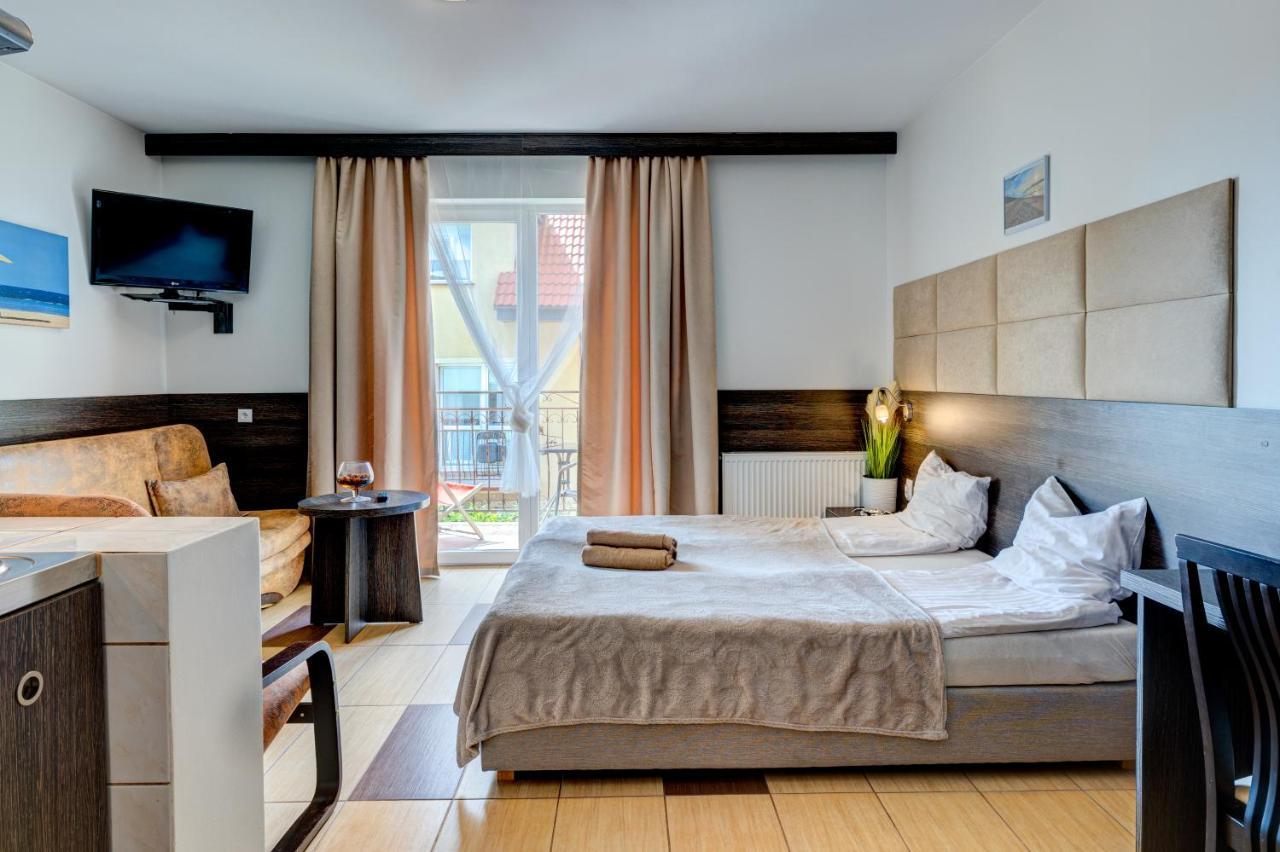 Ambre Mare - Wypoczynek Pod Palmami Bed & Breakfast Pobierowo Ngoại thất bức ảnh