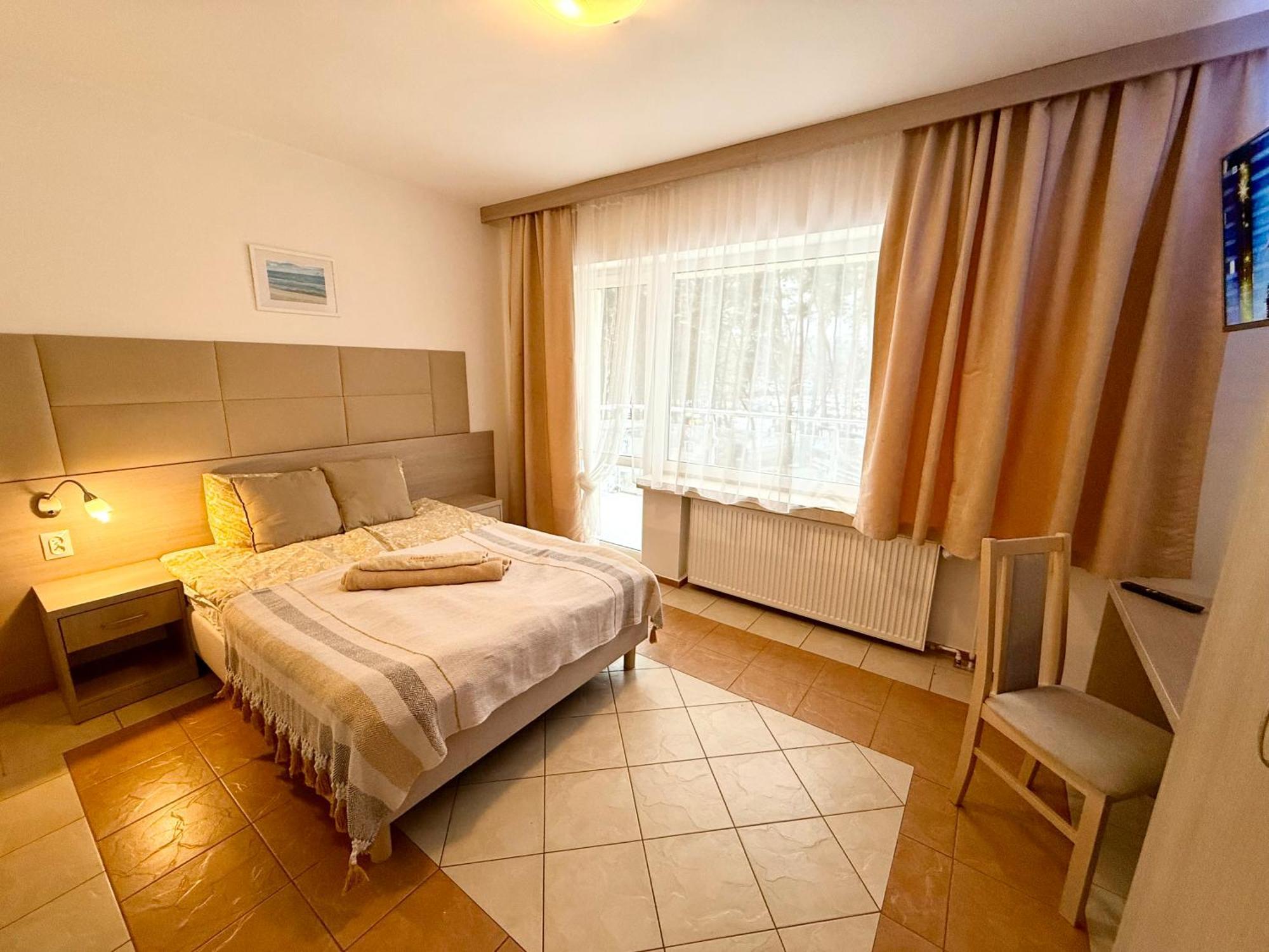 Ambre Mare - Wypoczynek Pod Palmami Bed & Breakfast Pobierowo Ngoại thất bức ảnh